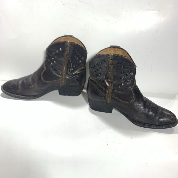 Born Leather Textured Studded Ankle Cowboy Western Boots Size 9.5 Women’s - Picture 9 of 16